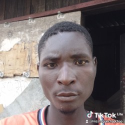 Linz, 20000805, Bushenyi, Western, Uganda