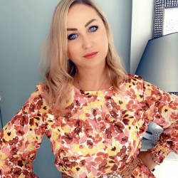 Avril02, 19800203, Colmar, Alsace, France Avril02, 19800203, Colmar, Alsace, France