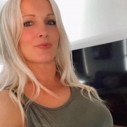 Elke217, 19761128, Hamburg, Hamburg, Germany