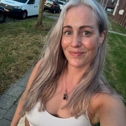 Ann9099, 19830128, Lakeland, Florida, United States Ann9099, 19830128, Lakeland, Florida, United States