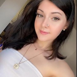 Ella9876, 19950616, Dallas, Texas, United States Ella9876, 19950616, Dallas, Texas, United States