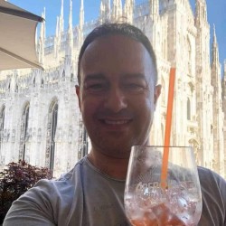 Ronalddoris, 19750414, Berlin, Berlin, Germany Ronalddoris, 19750414, Berlin, Berlin, Germany