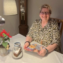 Schwartz1, 19760209, Asan, Guam, United States