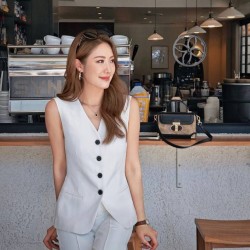 Zesher, 19790623, Kensington, London, United Kingdom Zesher, 19790623, Kensington, London, United Kingdom