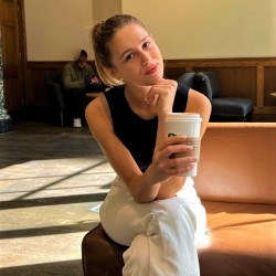 JULIANJMILLS, 20000705, Berlin, Berlin, Germany JULIANJMILLS, 20000705, Berlin, Berlin, Germany