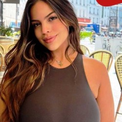 selinagwinn, 20001026, Bremerhaven, Bremen, Germany selinagwinn, 20001026, Bremerhaven, Bremen, Germany